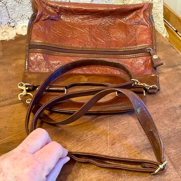💥Vintage Crossbody Bag💥 - Picture 3 of 16
